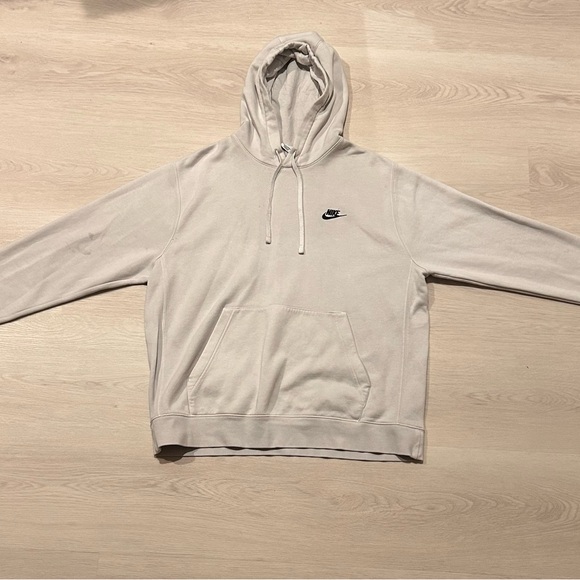 Nike Men's Large white sweatshirt - Picture 2 of 3